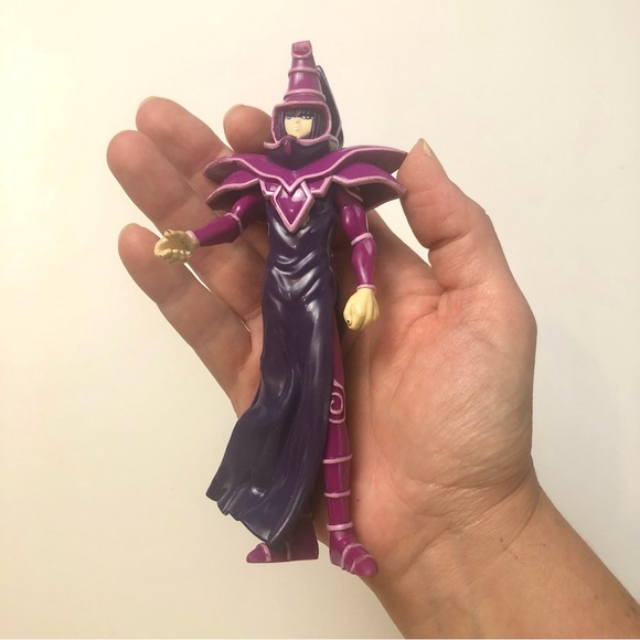 3/25$ - Vintage Yu-Gi-Oh! Dark Magician Figure Kazuki Takahashi - Picture 3 of 6